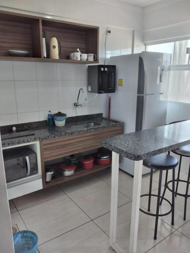 Hotel Lacqua diroma com fogão, geladeira, micro-ondas, Park aquático 24h, acomoda até 5 pessoas Caldas Novas Exterior foto